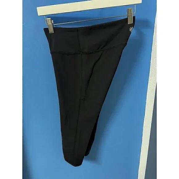 Women’s Athleta Chaturanga Leggings BLACK,921625-00, hiking, gym attire, XSMALL - Picture 5 of 6